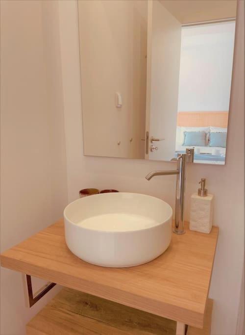 Cozy Apartment With Private Courtyard Barcarena Zewnętrze zdjęcie